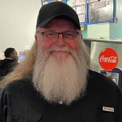 GillTim95075's profile picture. 