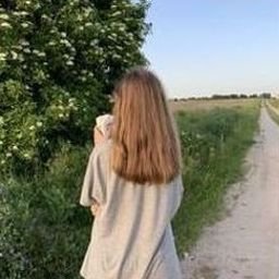 Eaporiquig4292's profile picture. 