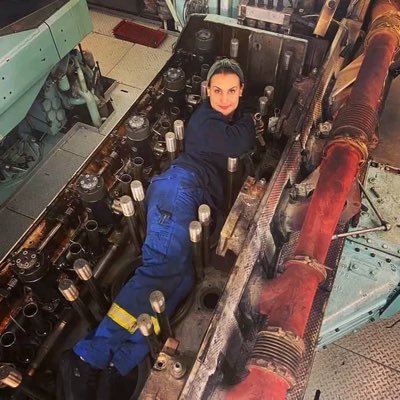 Ambitious marine engineer ⚓️ now working as a technical superintendent for 4 offshore vessels.