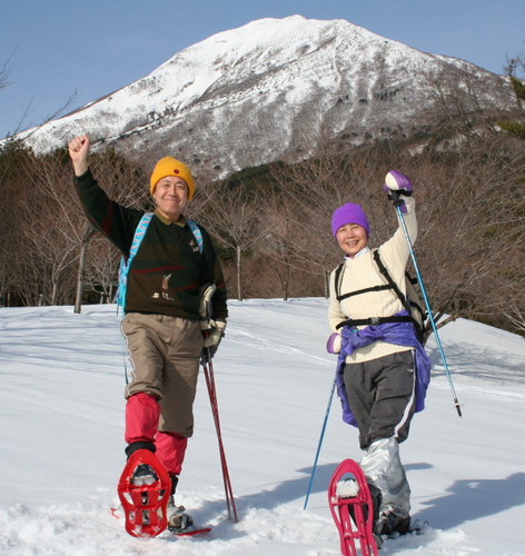 猪苗代町の磐梯山南麓にある温泉自慢のペンションです。ごくたま～に季節の移ろいや観光情報などをツイートしていきたいと思います。