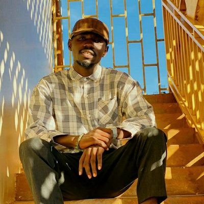 Agent of postive change and transformation😷made of my own 🤓Nature lover🦞 creative and innovative 🙏🤟.Chelsea🗨️🇺🇬🇺🇬MUK.