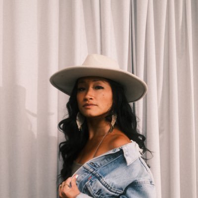 Trina Nuance || The Fractional Muse ๐ฟ๐๐ Profile