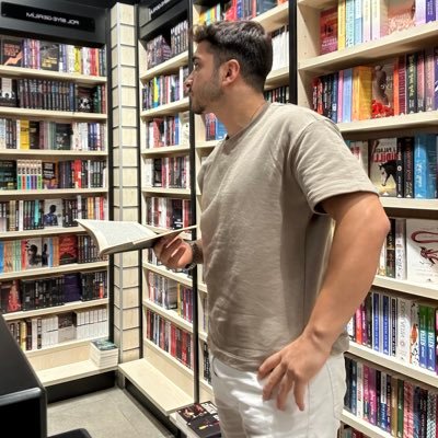 karabultensar's profile picture. Yorgun Demokrat