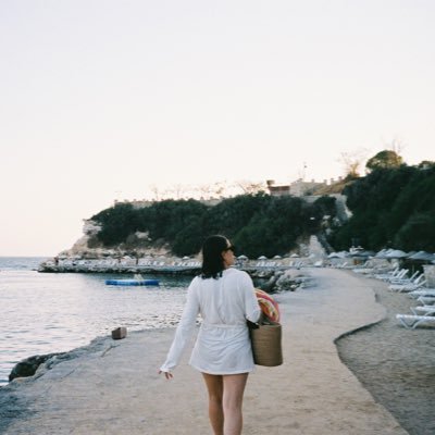 iremnurerogluu's profile picture. it is what it is