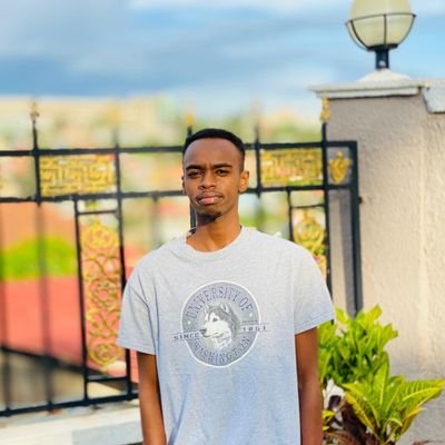 Cadeauwabasa's profile picture. love your neighbor the same way you love yourself 🙌
Jesus is the way the truth and life🤜🤛
I can do all things through christ who strengthens me😎