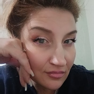 Danniigirl83's profile picture. 