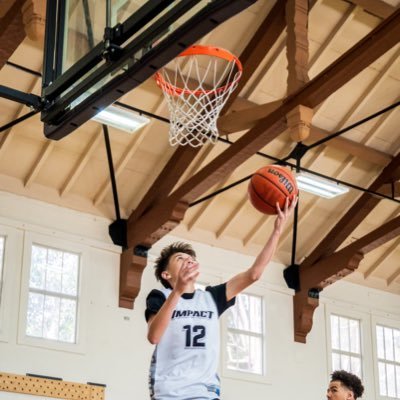 5’9 130 lbs | Burlingame High School 2029 | 3.7 gpa | Shooting guard | 2 sport athlete | vert: 36 inches | instagram: _aaron.lo_ | gmail loaaron058@gmail.com