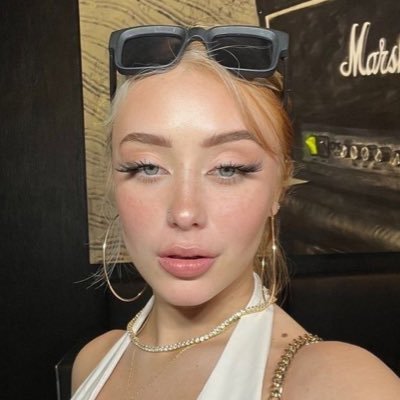 _xozzuchelli's profile picture. 𝓦𝑟𝑖𝑡𝑒𝑛 by 𝓣𝓾𝓵𝓲 𝓐𝓬𝓸𝓼𝓽𝓪  𝓪𝓷𝓭  𝓙𝓾𝓵𝓲𝓮𝓽𝓪 𝓒𝓪𝔃𝔃𝓾𝓬𝓱𝓮𝓵𝓵𝓲