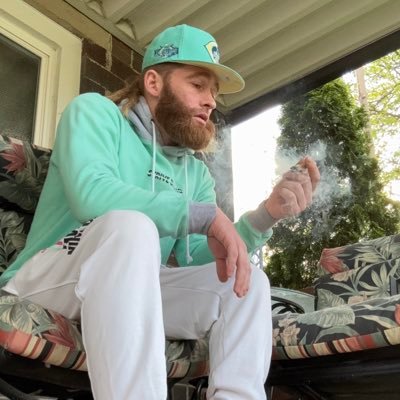 “The Best White Thing Since Wonder Bread” 🌪🍞