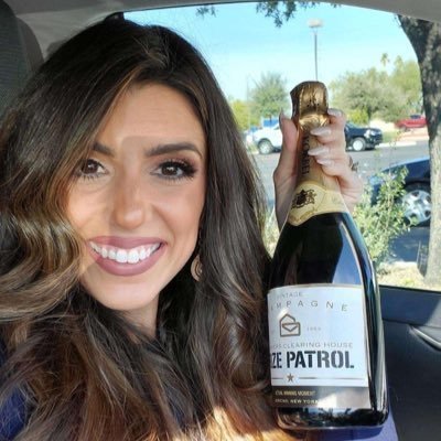 Publishers Clearing House Prize Patrol spokeswoman who travels the country surprising lucky winners with BIG checks! Prize Patrol spokesperson seen on TV.