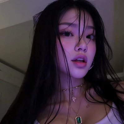 thristysophia's profile picture. 18+ ✦ she/her | content isn’t mine.