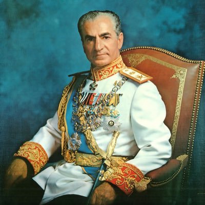 Iranian Monarchist 👑 | جاوید شاه | Die hard Real Madrid fan | #HalaMadrid
