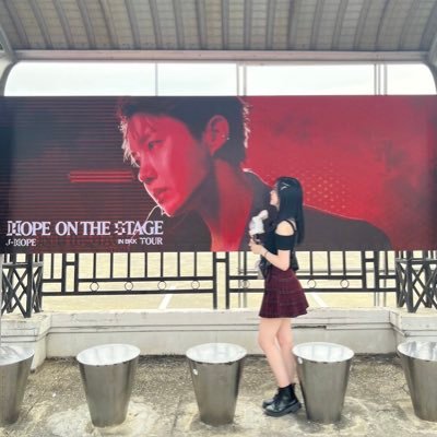 NuttakulKomol's profile picture. 𐙚 ˚ 𝔹𝕋𝕊 🐣⋆｡˚ ᡣ𐭩⠀⚞^・◦・^🎀⚟