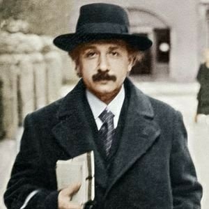 thecrazyphoton's profile picture. मैं कहानी तो नहीं हूं कि सदा रह जाऊं ,
मैंने किरदार निभाना है फिर चले जाना है !

  Navigating  life  @IIMKozhikode