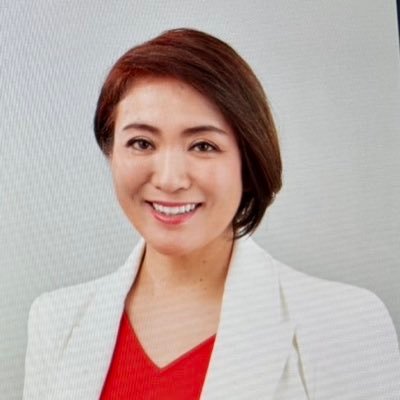 銀座エルディアクリニック副院長/一般社団法人未病治療コーディネーター協会代表理事/(株)Jキューブ代表取締役/(株)YBDI取締役/よしりんの息子の母親/歯科医師