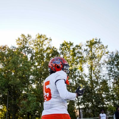 JULIUS CHAMBERS HIGH SCHOOL CLASS OF 2027||EDGE||190||6’0|| 77 inch wingspan ||3.0 gpa ll EMAIL:Houstonsprings4@gmail.com || 980-465-2433