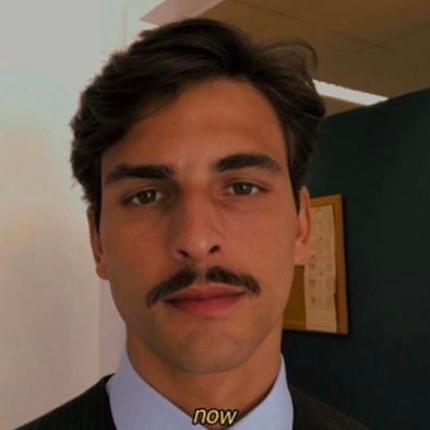 mohanedr1_'s profile picture. اشرف رساله في حياتك ان تدل الناس الي طريق الصواب.