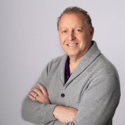 DrScottYoung75's profile picture. 