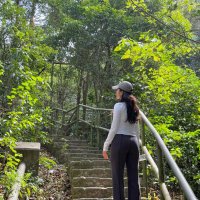 Easy (@02easyeasy01) 's Twitter Profile
