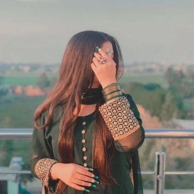KhanMalikya's profile picture. Love yourself....
B the one ppl like to talk ....
