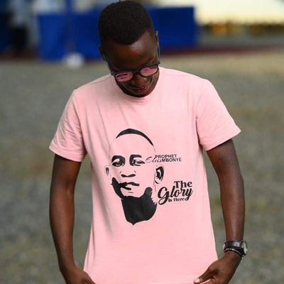 Jesus at the center | Poet | THE BIG THING | Open-minded | I am an open book| Copy and Ghost writer| Social media Strategist | marked for greatness @Arsenal
