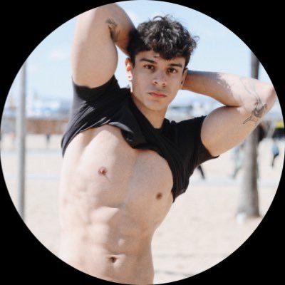 19 yr old gym rat.