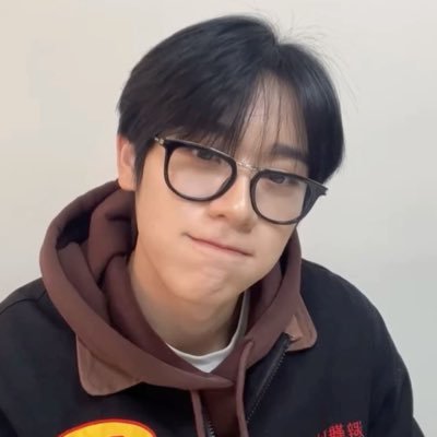 #KEUM lover, defender, manager, advocate, girlfriend, best friend, hype woman