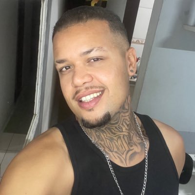 eotoninho's profile picture. A vida ensina e o tempo é escola