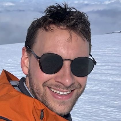 PhD en génie électrique, aventure, voyage nature, lecture et navigation sur le Web
🇵🇸 Ce à quoi nous assistons, c’est à la destruction de l’humanité