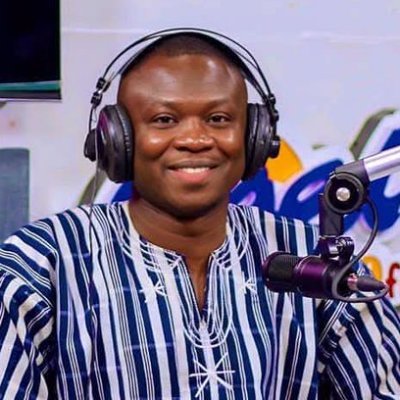 eben_adm's profile picture. Wanderlust and city dust.