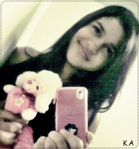 Pαlαvrαs sαo perdidαs, promessαs sαo esquecidαs, pαpéis e cαrtαs αpodrecem, mαs o verdαdeiro αmor é o que permαnece…