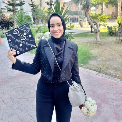 ادعو لبابا ان ربنا يرحمه و يغفرله و يدخل جنه الفردوس و يبعد عنه ظلمه القبر و ينور قبره و يأنسه في وحدته
mounir♥️
owner of @amolo_store