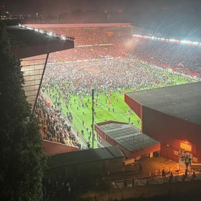 Lifelong fan, overly negative, wouldn’t have it any other way, up the Addicks!