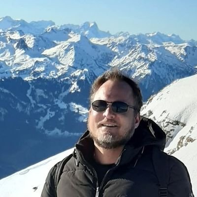 Wenn du denkst du denkst denkst du...aber denken tust du nie..
....Denke nie gedacht zu haben,... denn das Denken der Gedanken ... ..ist gedankenloses Denken..