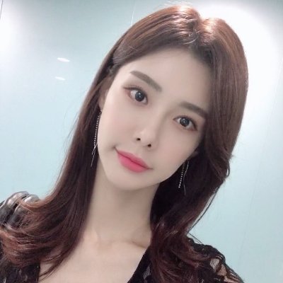 owame007's profile picture. An aspiring writer and a passionate traveller💖