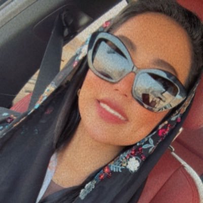 Doctor 👩🏻⚕️| ميزانية♎️| 🧠♥️| #Anxiety | Sea 🌊| Founder of @durry_team ♥️| #Abdu🎵| #ADHD| 🥹 روح | Boxing 🥊|ماشاء الله 🙏