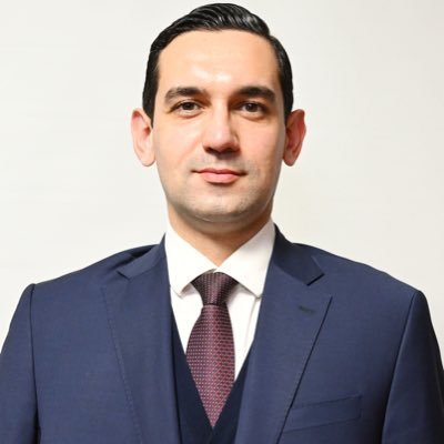 Avukat | İstanbul Büyükşehir Belediyesi & Kadıköy Belediyesi CHP Meclis Üyesi | İBB Spor Kulübü Yönetim Kurulu Üyesi | @ntualumni