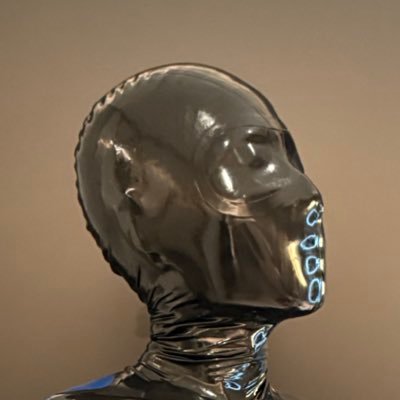 7zzzaizai's profile picture. 