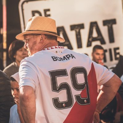 Hobbykok 👨🏻🍳 Bourgondiër 🥩 Bier 🍺 F1 🏎 @fcutrecht sinds 75' 🔴⚪ Co-host @RedWhitePod🎙️Eindredactie Forza ✒️