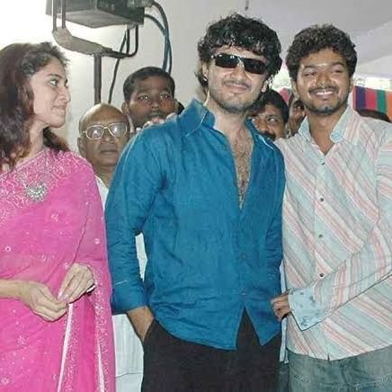 Ajithhatedmk's profile picture. 