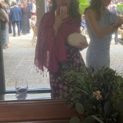 fontyfont's profile picture. bla bla