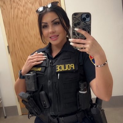 faith,family,fitness ✝️🏋️♀️,selfie queen,Officer 👮♀️👮♀️, new here and Please 🚫 porn, 🚫scammers …..