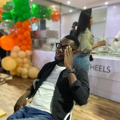Lefty | Arsenal Fan | Ent. Enthusiast | Lawyer | Progressive | Teetotaler | Ambivert | Ekiti boy | Jesus Boy | Husband | Legal Consultation Isn't Free Today