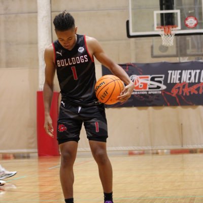 🎓 27’ | 6’1 | 165lbs | South Effingham High School | IG: michael_.hall1 | GPA: 3.7 | Number: 912-373-0998 |Second2kno1@gmail.com | NCAA ID: 2505606582