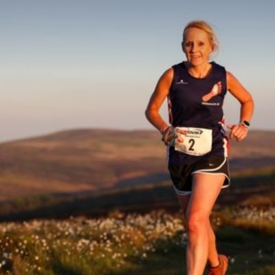 Addicted to being outdoors. Often seen talking to cows 🐄 Huge animal lover.A wanna be goat mum 🐐 Cat mum to 3 🐈 Qualified lifeguard 🏊♂️