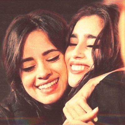 seu maior e melhor acervo sobre camren (se quer informação séria é so ir no @laurmilabrasil )
