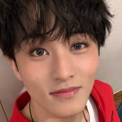 leeMbyun's profile picture. 🫑{@Mleebyun } #marklee ♥️