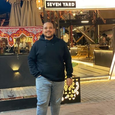 Ebrahim161999's profile picture. عميق مكتئب ليلا ، فرفوش تافه صباحا