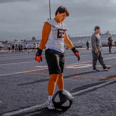 Etiwanda HS (CA) Football |2028|OL|4.0 gpa| 6’4” 265lbs.| #62 |Insta: @austingalindo72 email: austinrgalindo0811@gmail.com