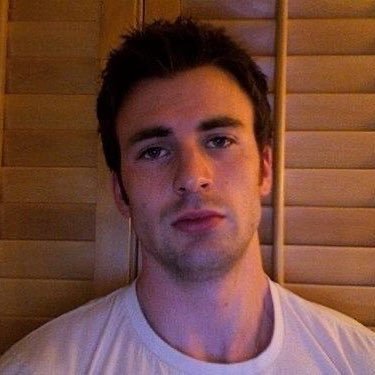 derzrk's profile picture. 10k+ earned. retired